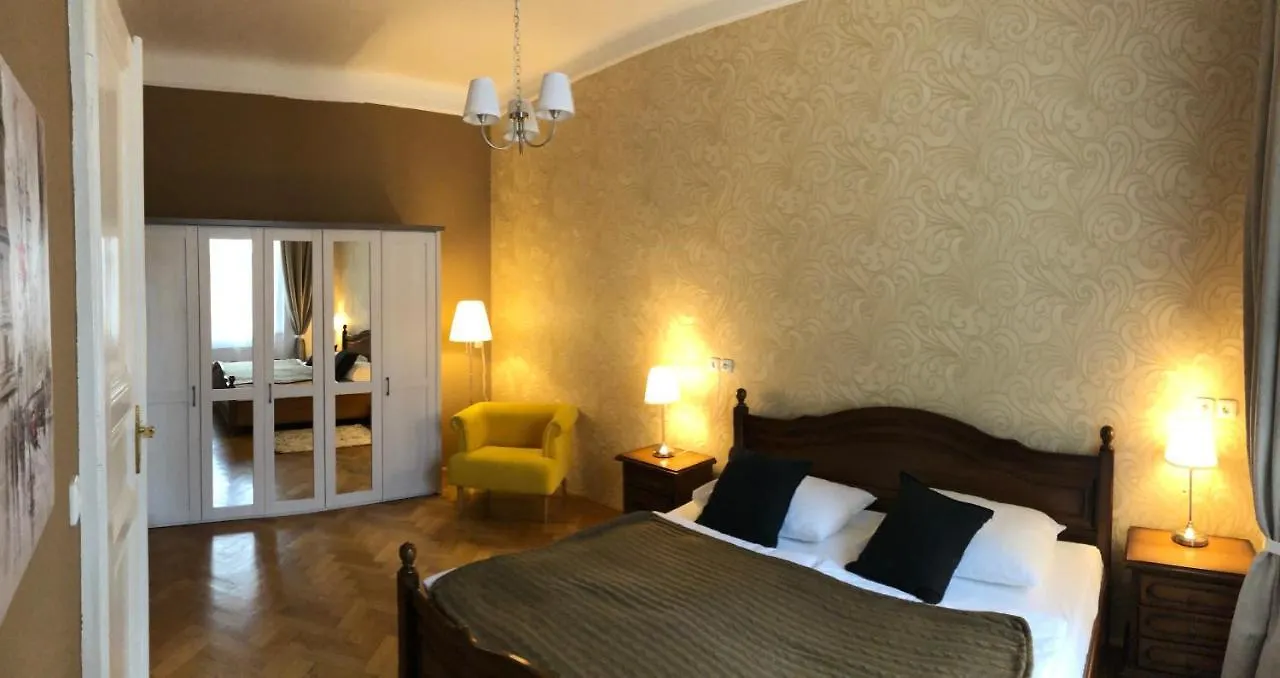 Alfons Apartments Прага