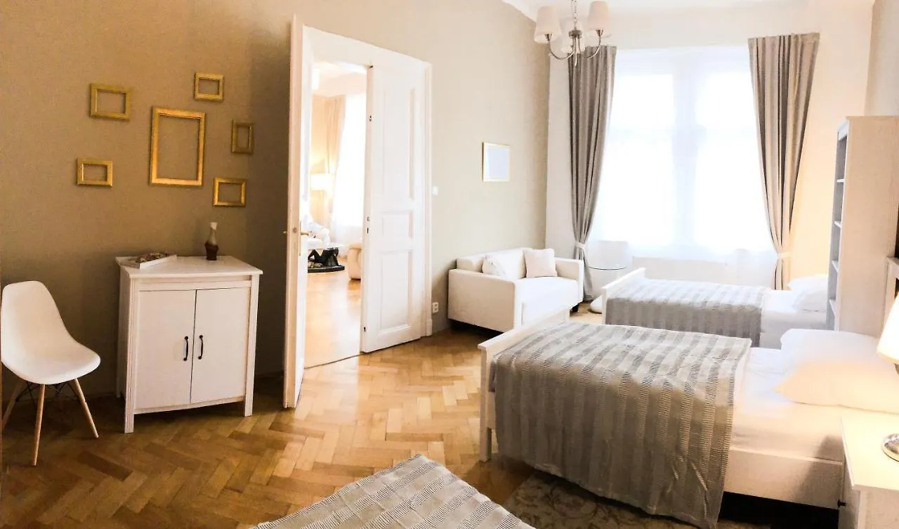 Alfons Apartments Прага 0*,  Чехия
