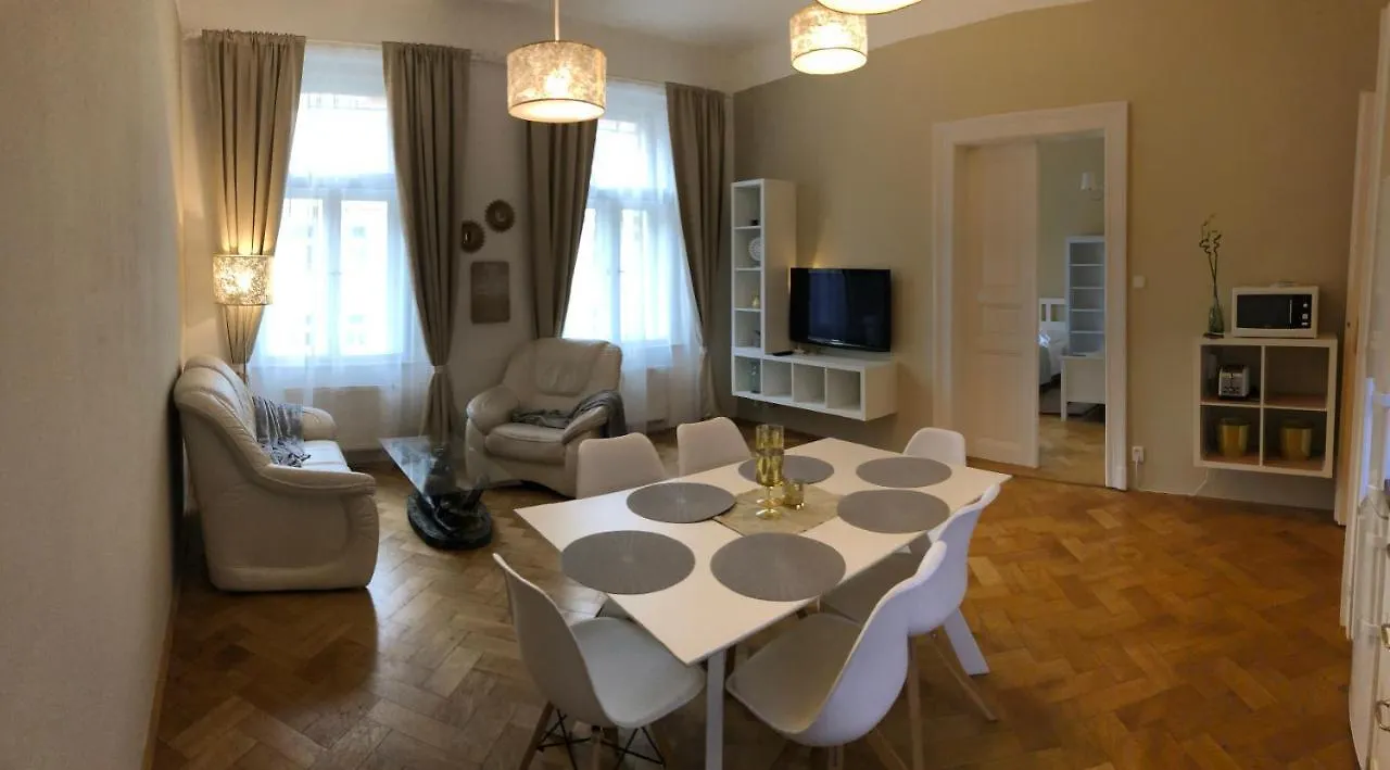 Alfons Apartments Прага 0*,  Чехия